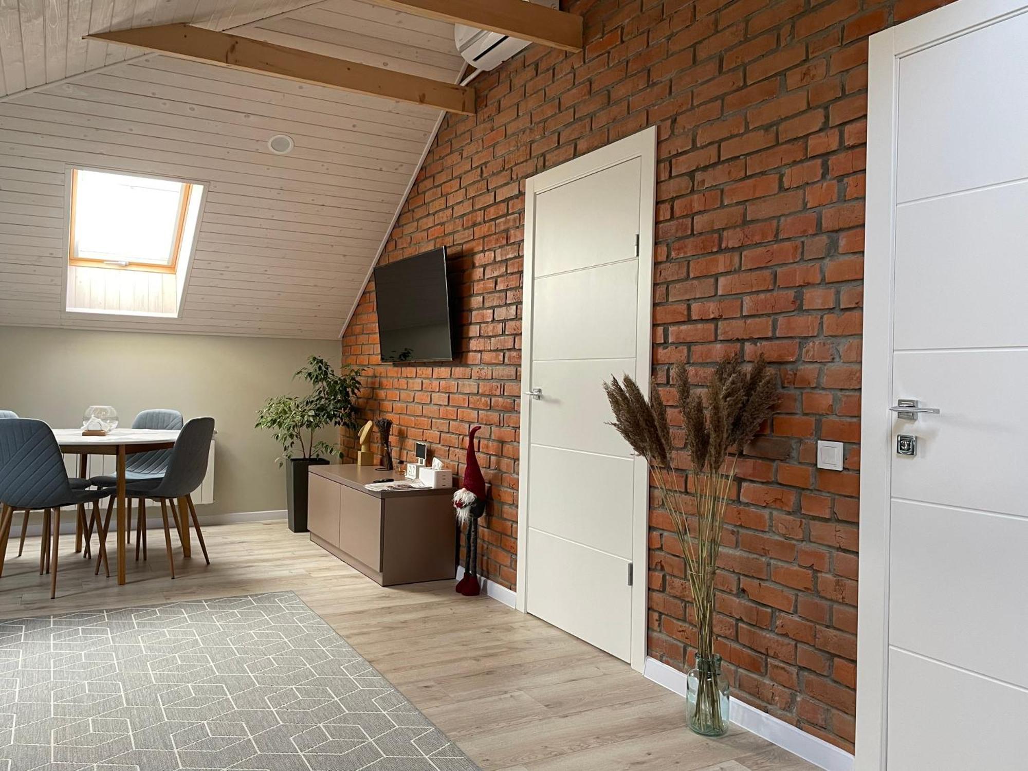 Apartament «Гори́Ще На Площі Польський Ринок» Kamieniec Podolski Zewnętrze zdjęcie