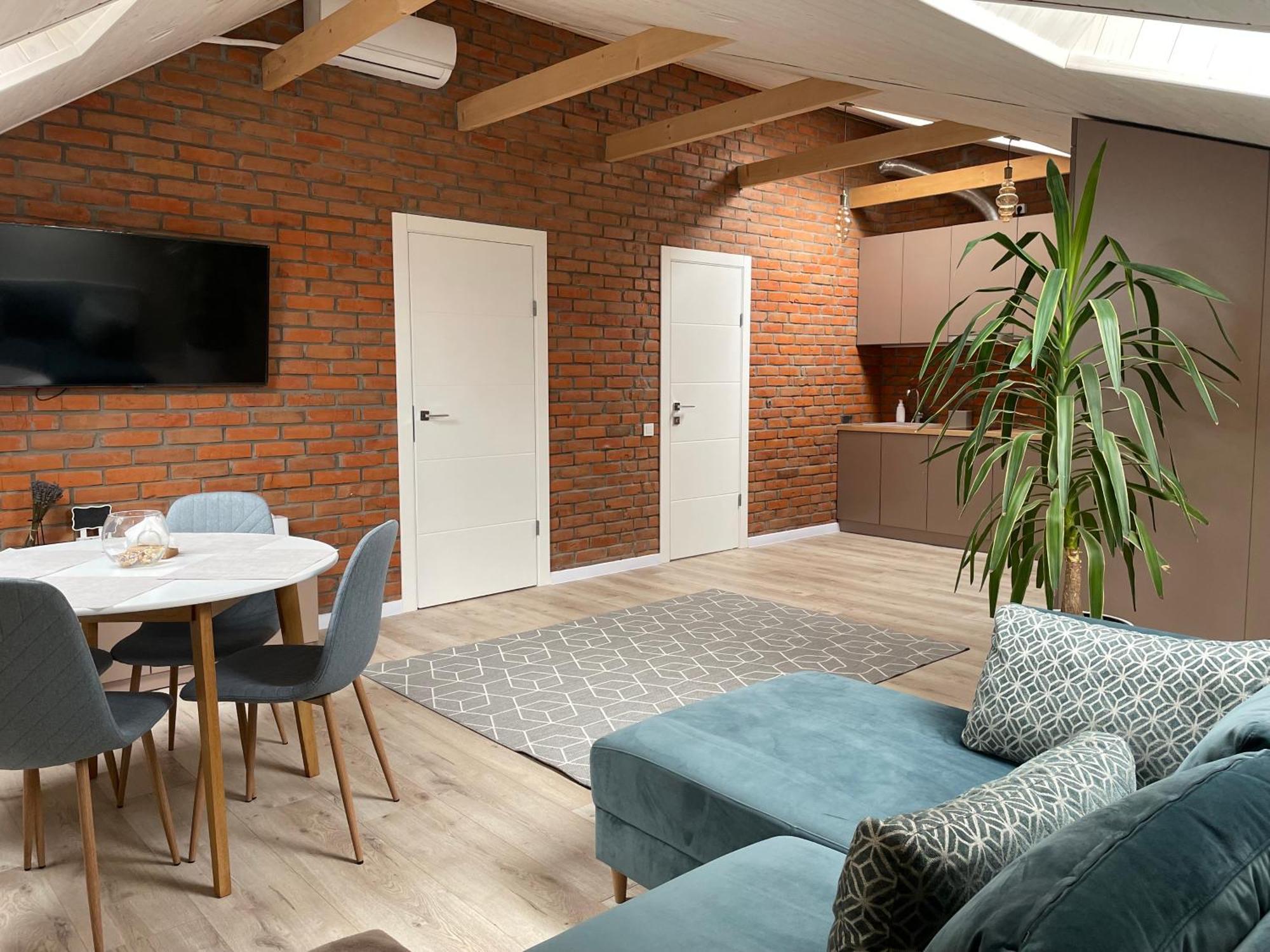 Apartament «Гори́Ще На Площі Польський Ринок» Kamieniec Podolski Zewnętrze zdjęcie