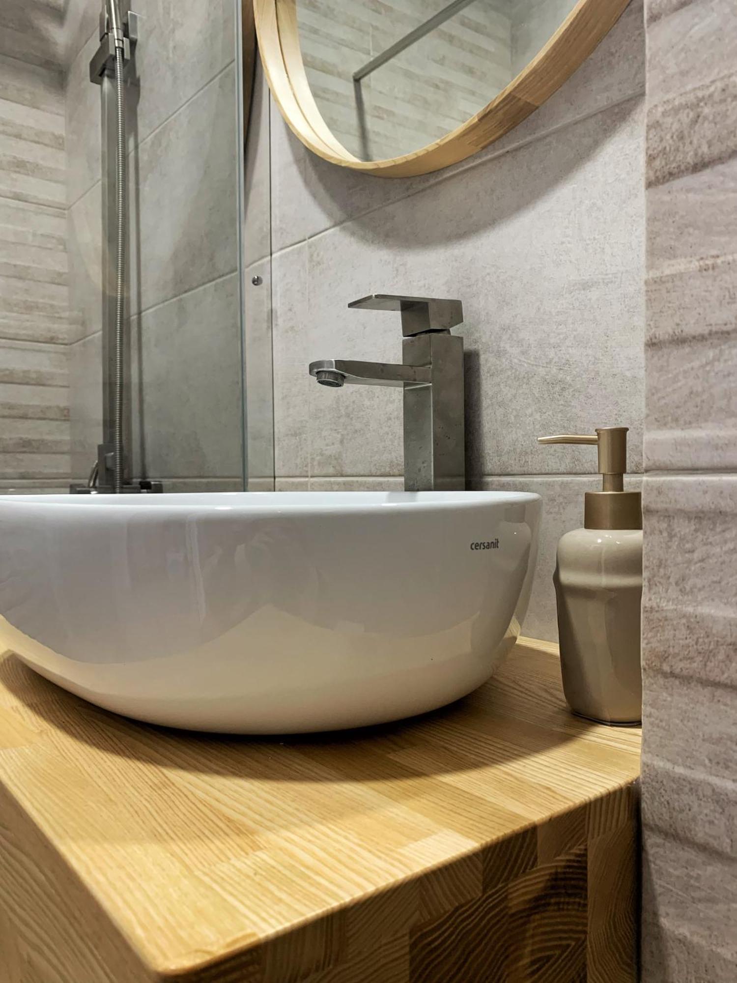 Apartament «Гори́Ще На Площі Польський Ринок» Kamieniec Podolski Pokój zdjęcie