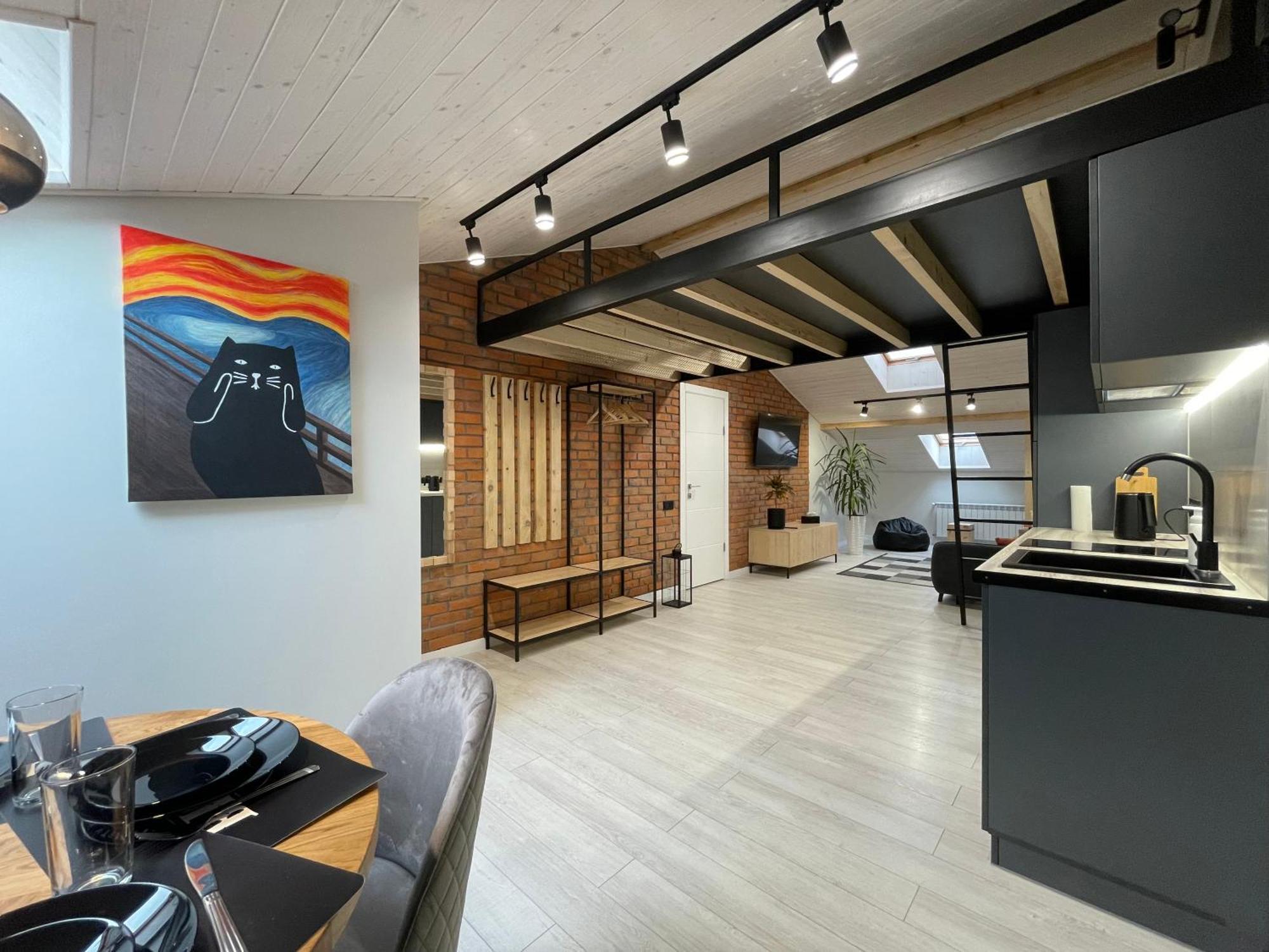 Apartament «Гори́Ще На Площі Польський Ринок» Kamieniec Podolski Zewnętrze zdjęcie